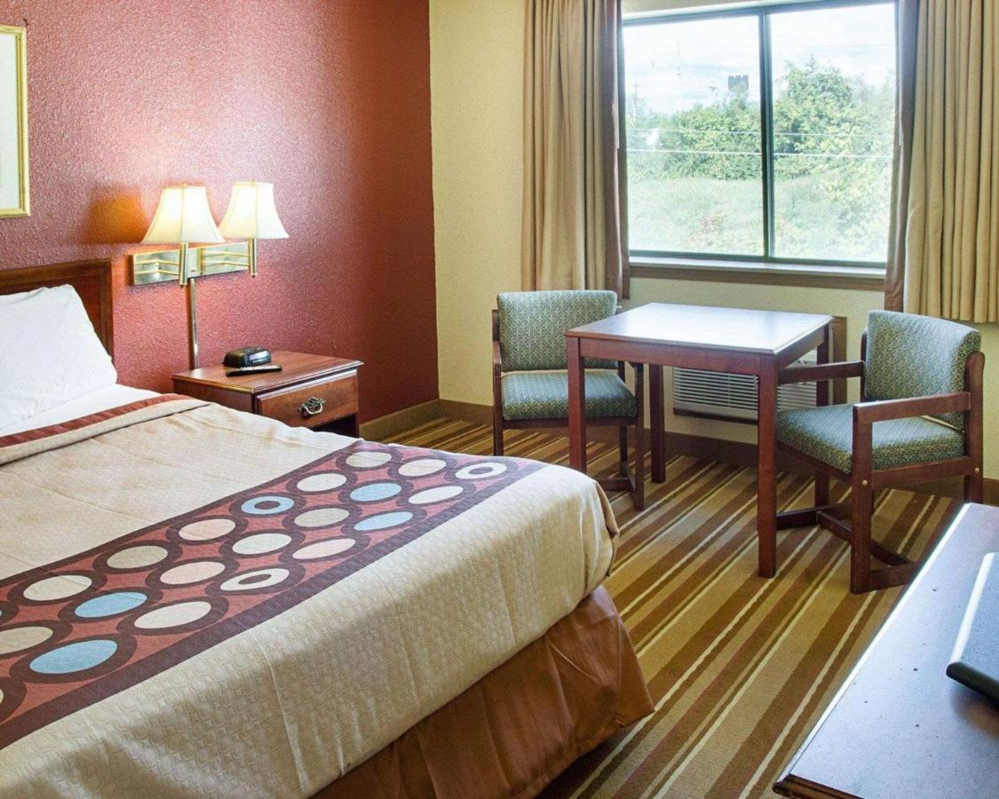 Rodeway Inn Florence - Cincinnati South מראה חיצוני תמונה